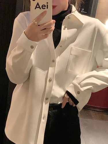 Осенняя дизайнерская вельветовая рубашка для отдыха, изысканный стиль, оверсайз, тренд сезона