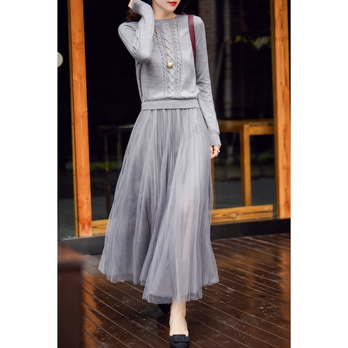 Демисезонное элитное трикотажное платье, эмоциональный приталенный корсет, длинный лонгслив, комплект, с рукавом, юбка из сетки