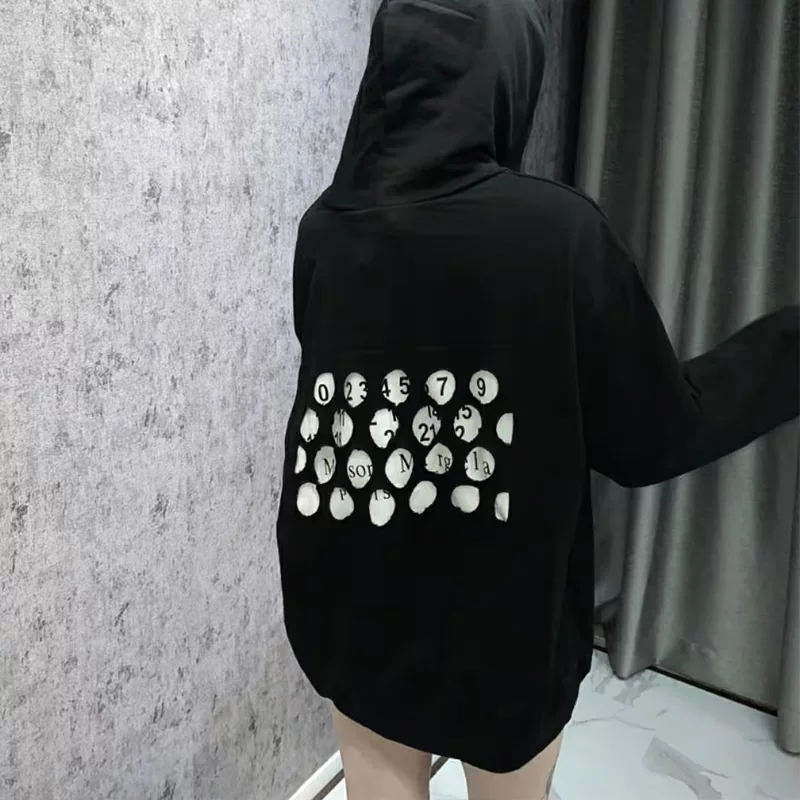 Подлинная покупка MM6 Margiela Mage Hollow Wang Liuwen, одинаковое пирсинг цифровой мужской и женский толстовка с капюшоном