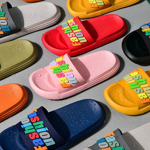 Летние милые тапочки, нескользящие слайдеры для влюбленных, 2021 года