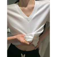 Классический, V-образный вырез, (в наличии на складе)