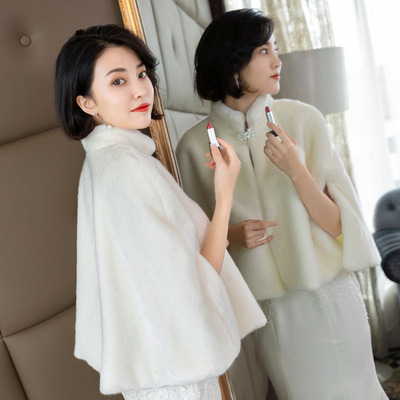 taobao agent Winter dress for bride, trench coat, keep warm white jacket