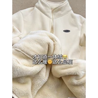 Абрикосовый цвет [очень толстая подкладка осенью и зимой]