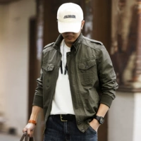 Военный зеленый