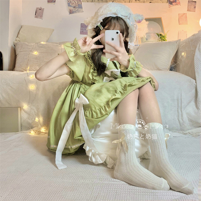 taobao agent Milk Bear and Milk Cat: Retro Japanese Stockings Girl Pearl Bowlsmap Lock Lolo Tower Socks