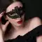 Mặt nạ nửa mặt nữ masquerade đảng cosplay đạo cụ sexy ren catwoman mặt nạ mắt đen Bịt mắt khóa miệng bịt mắt da khóa gài 