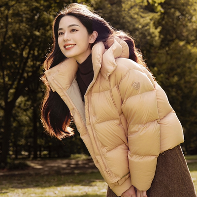 坦博尔羽绒服短款泡芙时尚女