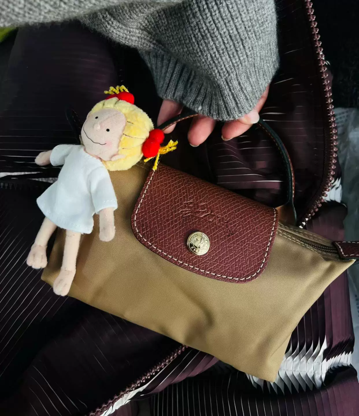 Строго отобранная во Франции сумка Longchamp MINI Mini Mini Dumpling Women Hands Hands Pack Short Paper White