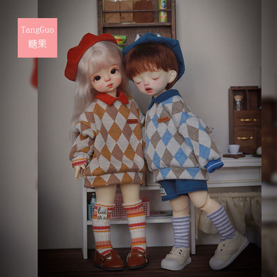 taobao agent Candy House BJD baby clothing 6 -point magic college fake two pieces of sweaters and twin sets of six points retro daily free shipping