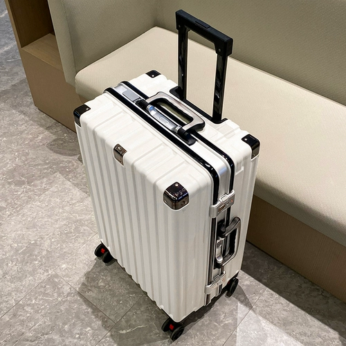 Универсальный чемодан, прочная вместительная и большая коробка