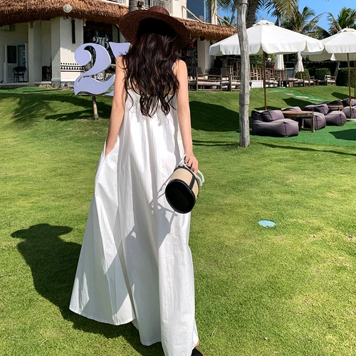 Белое освежающее платье, длинная юбка, квадратный вырез, оверсайз