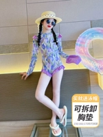 Сиреневый купальник, плавательная шапочка