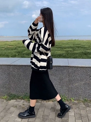 Юбка, небольшой комплект, свитер, коллекция 2022, в стиле Шанель