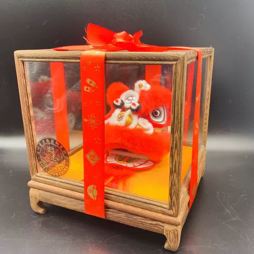 Huang Liansheng придает подарок мини -ливив головы сетка красная бух