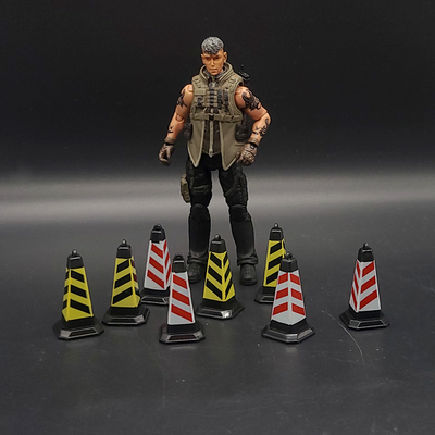 taobao agent 1/18 Soldiers Scenario Accessories Warning Signing Road Cerebage 3.75 -inch Moving Puppet Sports Model Model Model Ob11