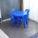 Синий (маленький) круглый стол+4 штуки без подлокотников