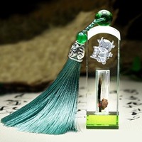 Зеленая печать с кисточками