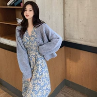 Синий, в цветочек