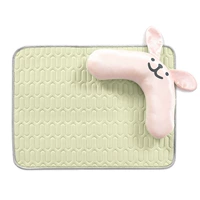 Латексная подушка зеленого цвета + съемная оранжево-розовая подушка