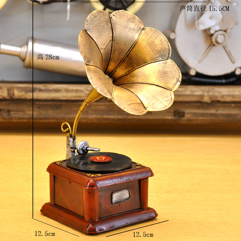 trumpet-gramophone-copper-color