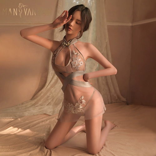 Секс -чувства весело нижнее белье горячая форма