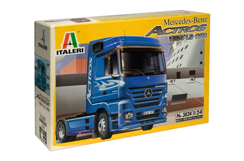 [Italeri 1/24 сборная модель MERCEDES BENZ ACTROS 2003 3824]