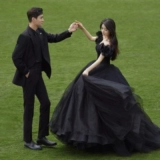 Черное атмосферное кружевное свадебное платье для принцессы, в цветочек, открытые плечи