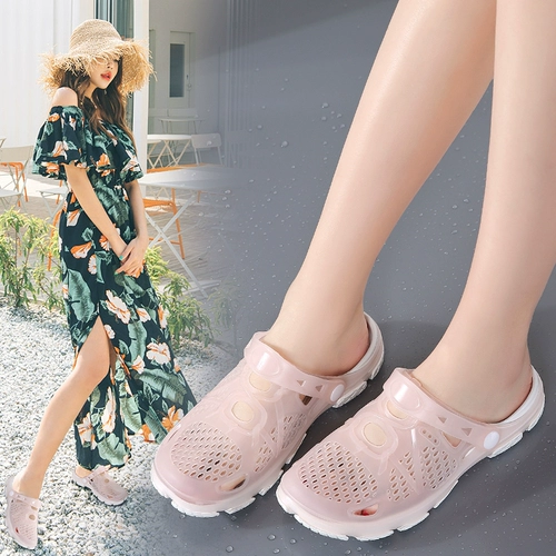 Тапочки в стиле Crocs на танкетке, пляжная обувь, нескользящие босоножки на плоской подошве, мюли на платформе, закрытый носок