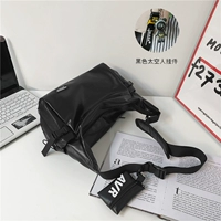 Полиуретановая черная космическая подвеска