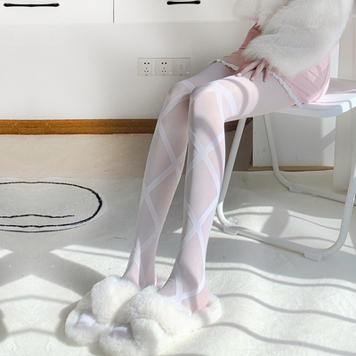 taobao agent Japanese sexy belt, autumn demi-season black and white socks