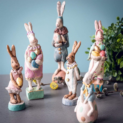 taobao agent Cute Rabbit Hand-painted Resin Ornament Creative Gift Wine Cabinet Living Room Desk Decoration Ornament