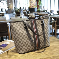 76 Страхование страхования доставки серого