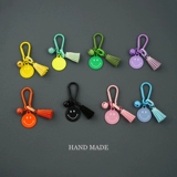 Брендовый двусторонний металлический милый брелок, сумка подходит для мужчин и женщин, подвеска с кисточками, Южная Корея