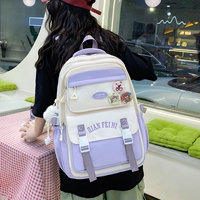 Сиреневый рюкзак, значок, подвеска