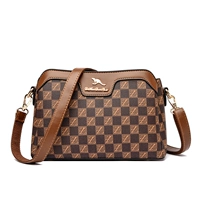 Квадратный коричневый