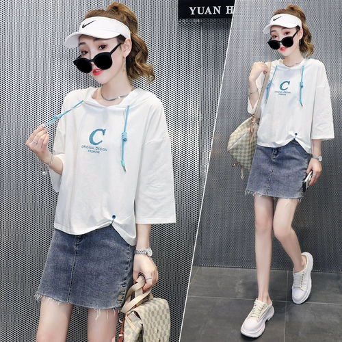 Белая осенняя короткая приятная телу футболка с капюшоном, 2021 года, оверсайз