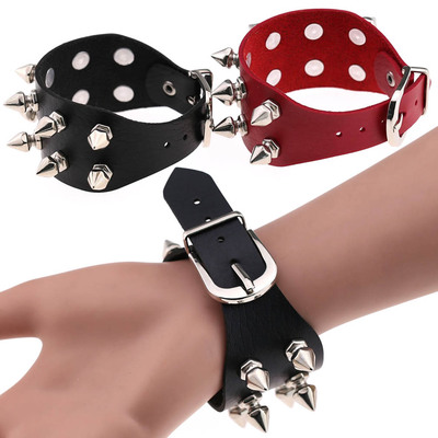 taobao agent PU leather bracelet Student personality exaggerated punk non -mainstream cone sharp rivet bracelet street shooting hand ring female wristband