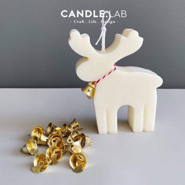 Свеча, сумка, маленькая упаковка, рождественский мегафон, колокольчик, подарок на день рождения