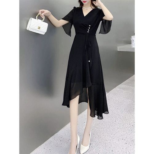 Летнее платье, дизайнерская юбка, тренд сезона, французский стиль, яркий броский стиль