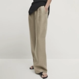 Минималистский ветер и отдых для женщин.