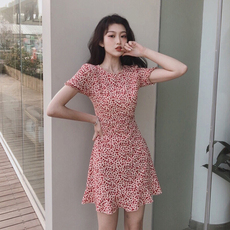古风首服 爆款小清新法式初恋群子女夏复古碎花雪纺连衣群收腰显瘦2022气质