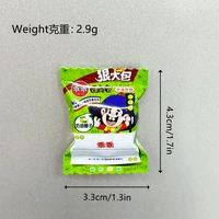 Зеленый магнит на холодильник