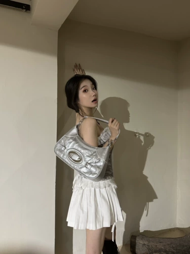 cultivator Схватить на подмышечную сумку морщин