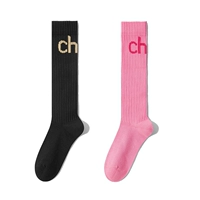 Черный + румяна, средний размер девушки 36-39.