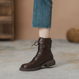 Martens, Tide, ретро эластичные короткие сапоги на платформе со шнурками, коллекция 2022, широкий устойчивый каблук, круглый носок