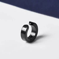 Глянцевые черные клипсы