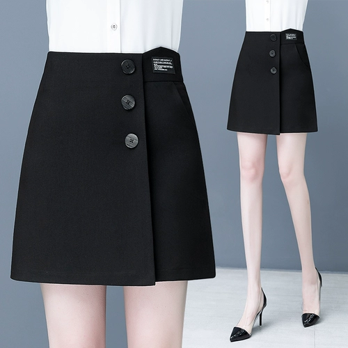 Черная осенняя юбка, высокая талия, коллекция 2023, яркий броский стиль, с акцентом на бедрах