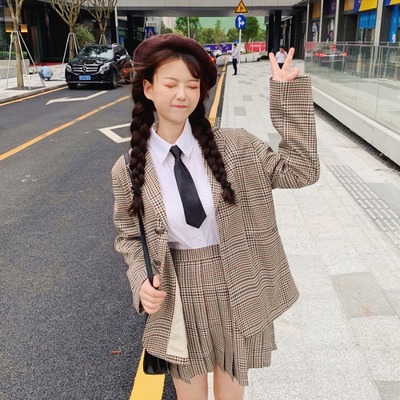 taobao agent Retro classic suit jacket, pleated skirt, autumn set