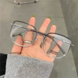 Retro Big Frame Myopia Glasses Женщины круглые лица против легкой анти -радиации защиты