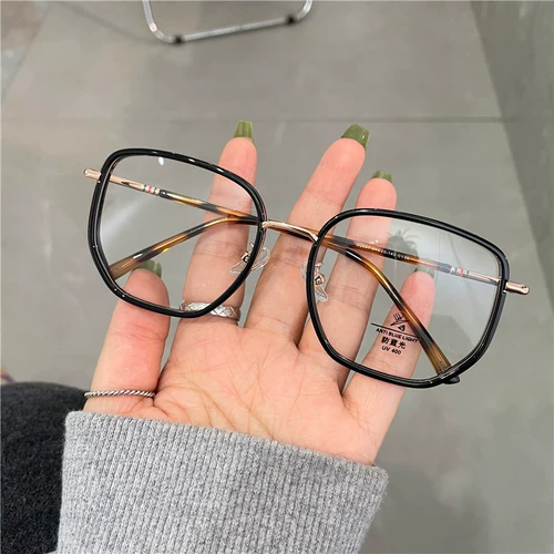 Retro Big Frame Myopia Glasses Женщины круглые лица против легкой анти -радиации защиты